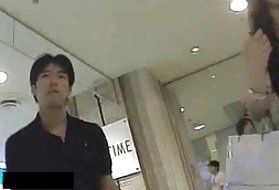 Härlig asiatisk tjej att ha sex, gratis långa porrfilmer hennes bröst och hårig fitta