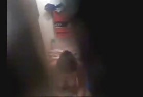 Hot gravid amatör tycker att porfilm en tjugoåring